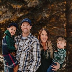 Meet your Posher, Mia